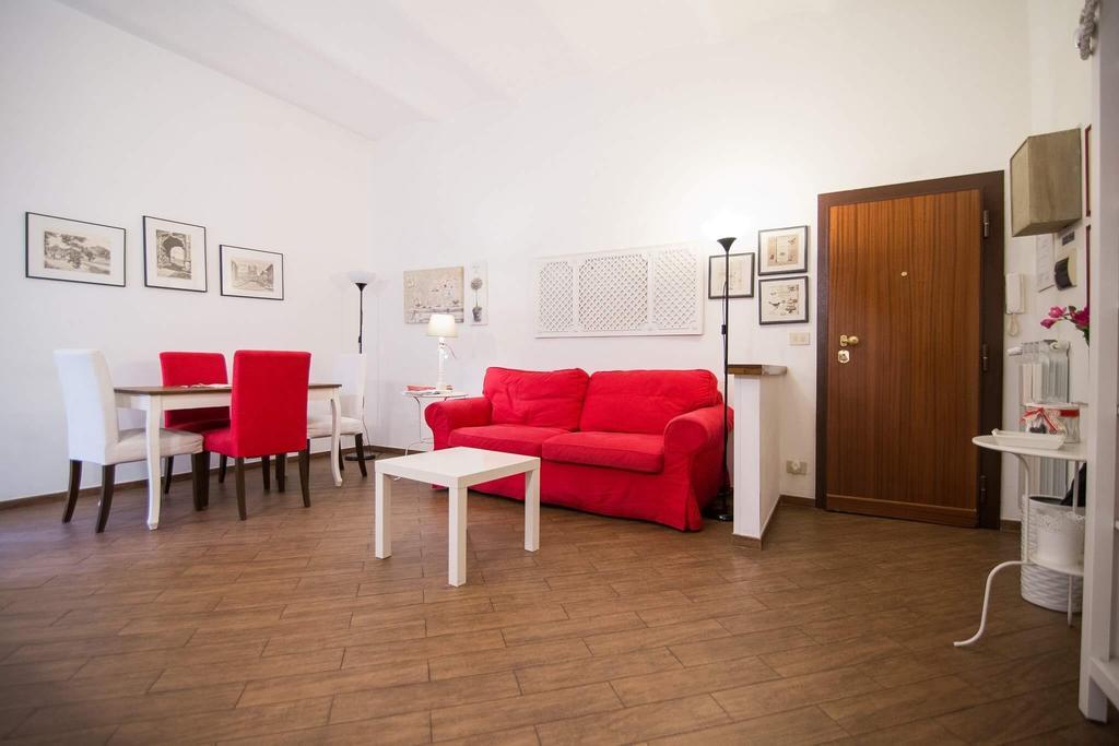 Leilighet Very Close To S Peter Square, Few Minutes Walk To Metro A