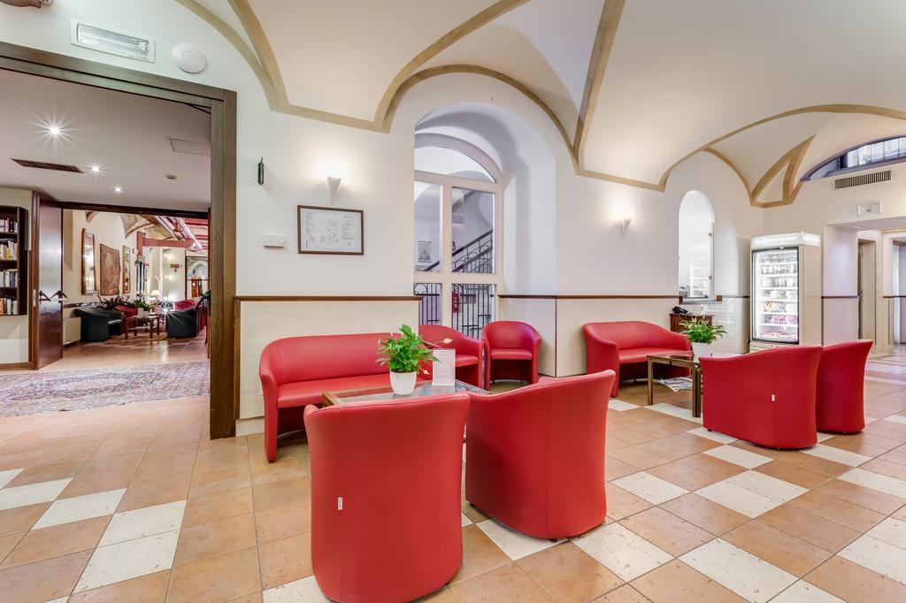 Domus Carmelitana Hotel