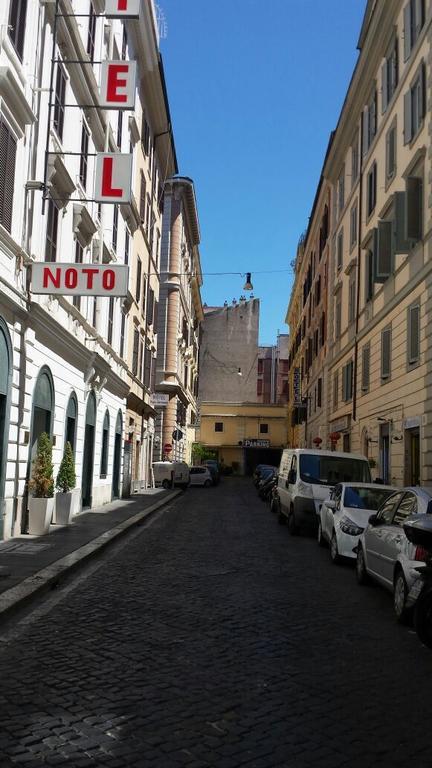 Papa Germano Hotel