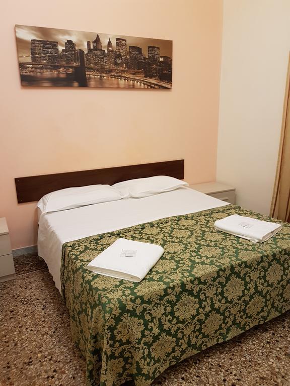 Hellokitty 2* Roma