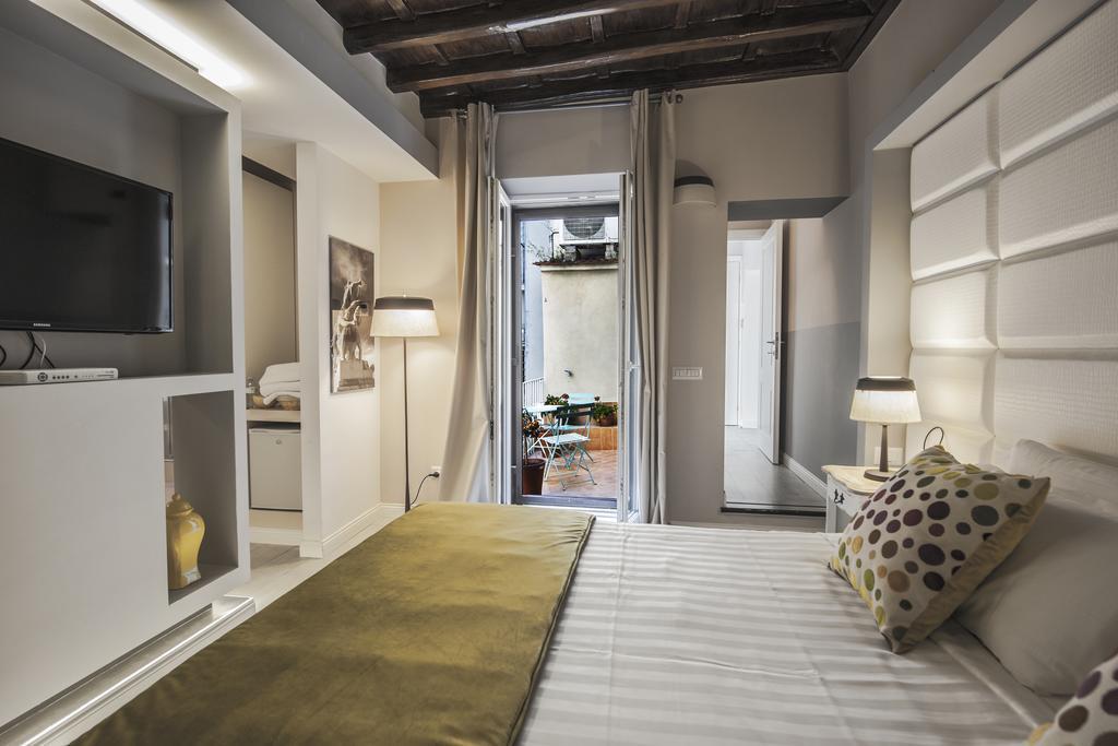 Town House Spagna 2*