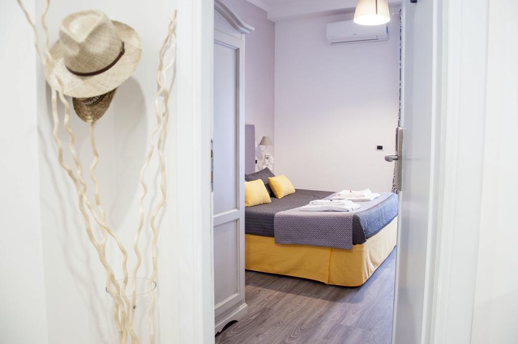 Exa - Just Bed and breakfast 3*
