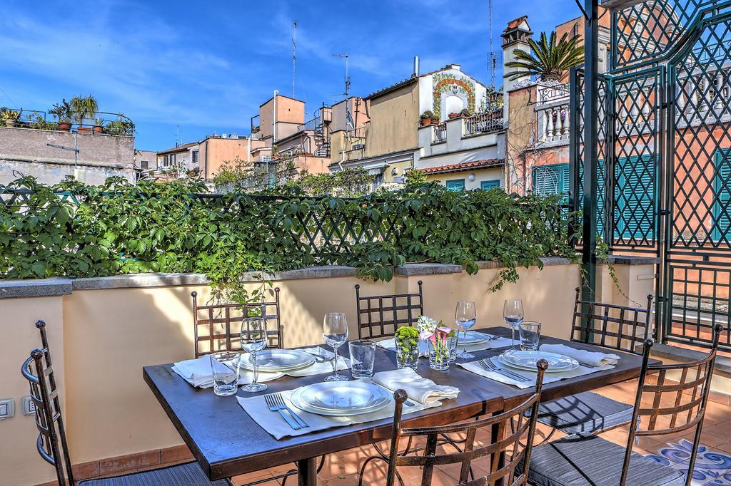 Orsoline Boutique - Position In Rome