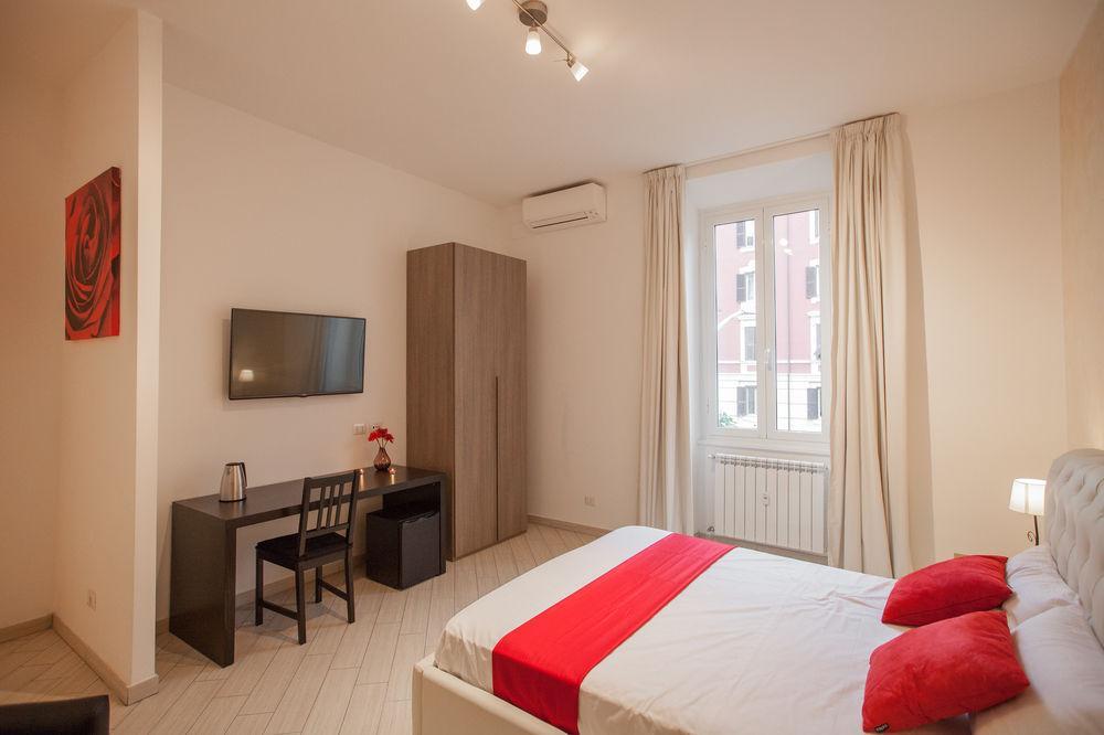 Df Royal Hotel
