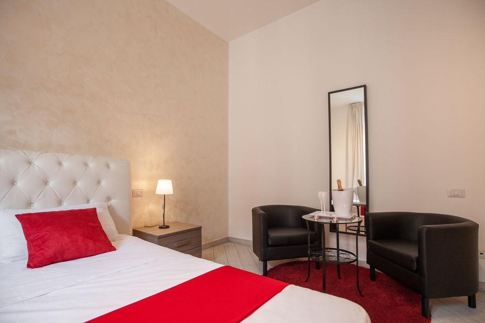 Df Royal Hotel 3*