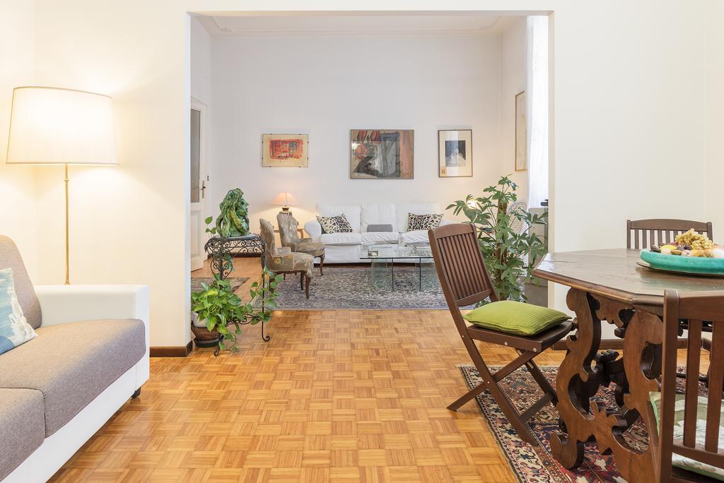 Flower's Market - Charme Holidays Apartamento