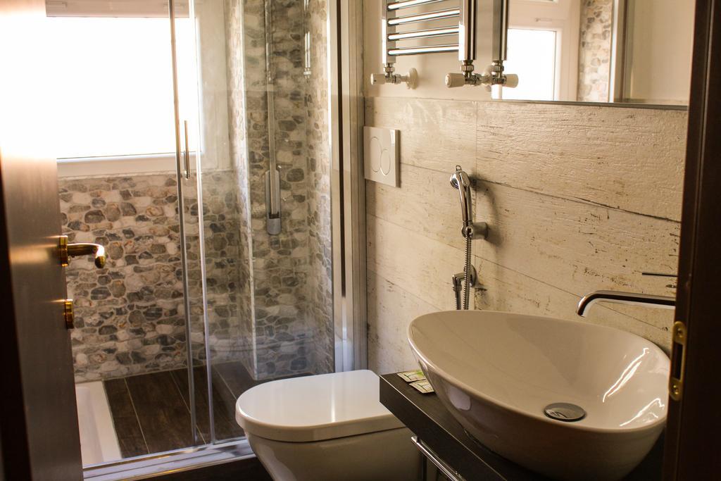 Vatican Qg Guest house
