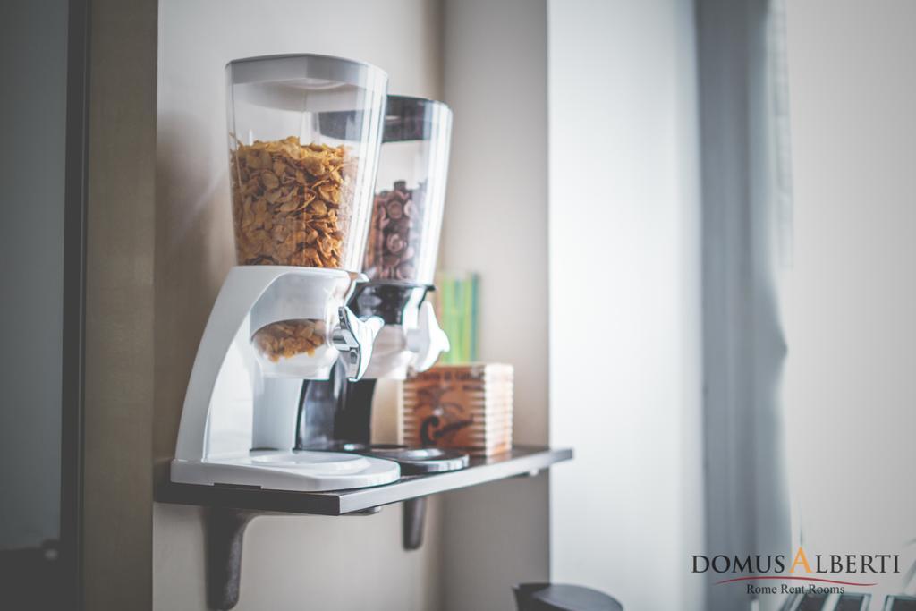 Domus Alberti Acomodação com café da manhã  2*