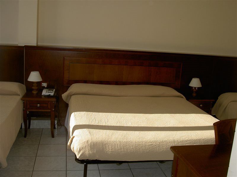 Cinecittà Hotel 3*