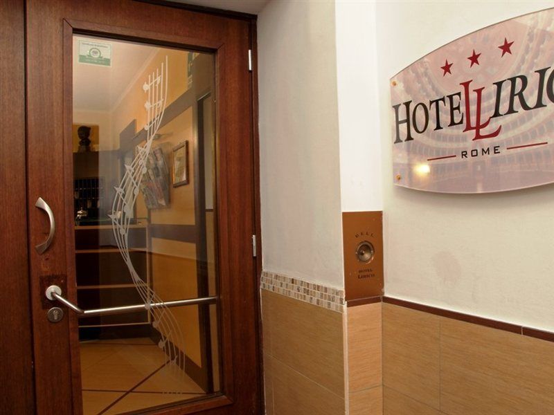 Lirico Hotel 3*