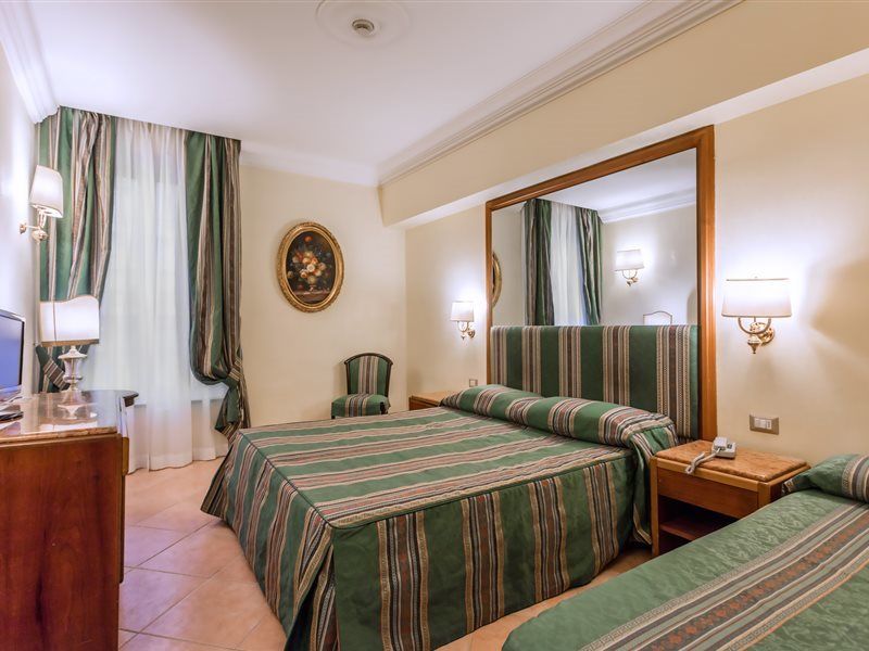 Hotell Raeli Archimede