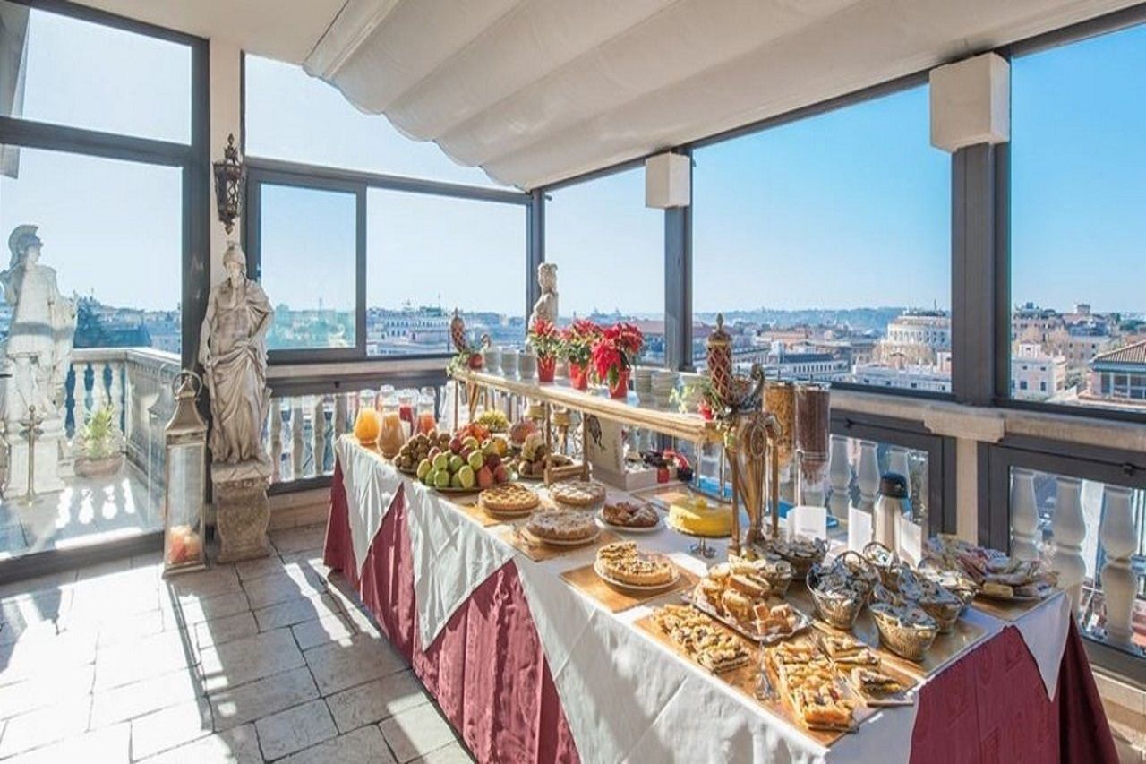 Romanico Palace Luxury & Hotell 4*