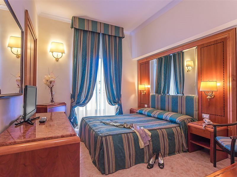 Hotel Raeli Lux Rome