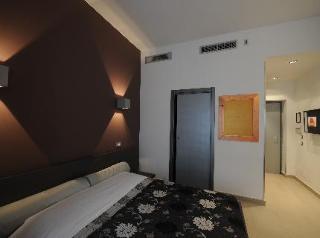 Crossing 1 Guest house 2*