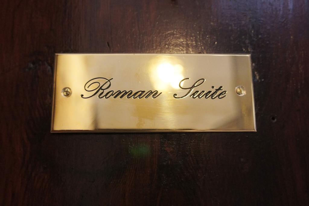 Roman Suite Roma
