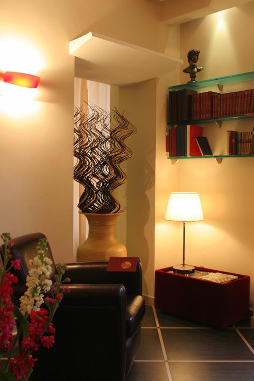 Garda Hotel 3*