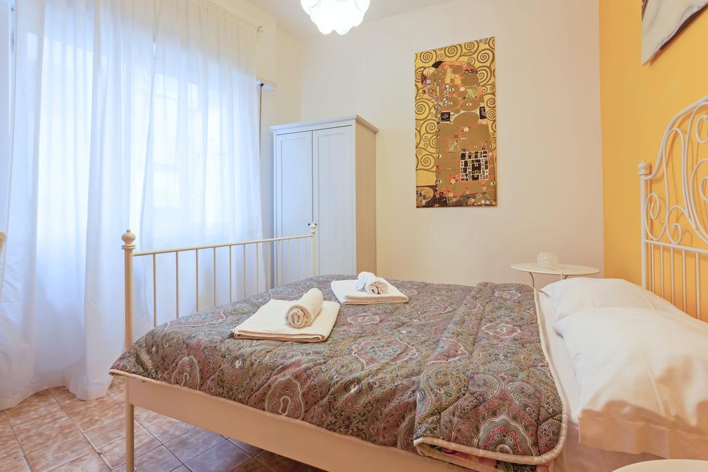 Bed & Breakfast Art In Vatican