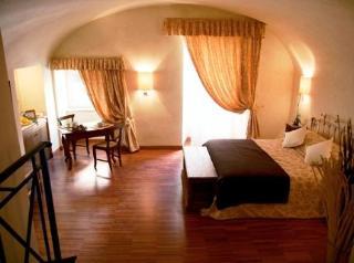 Hotell Residenza Lucina 2*