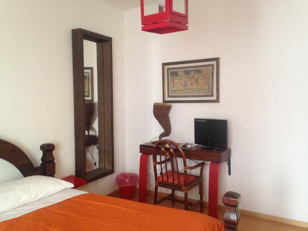 At 2* Roma
