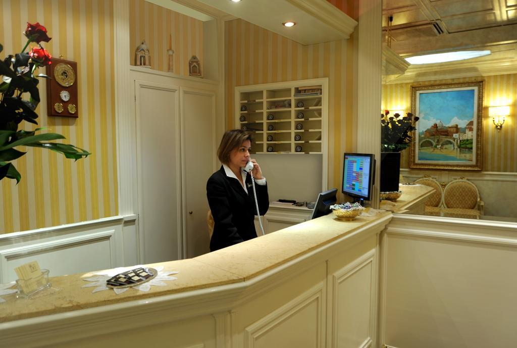 Daniel's Hotel
