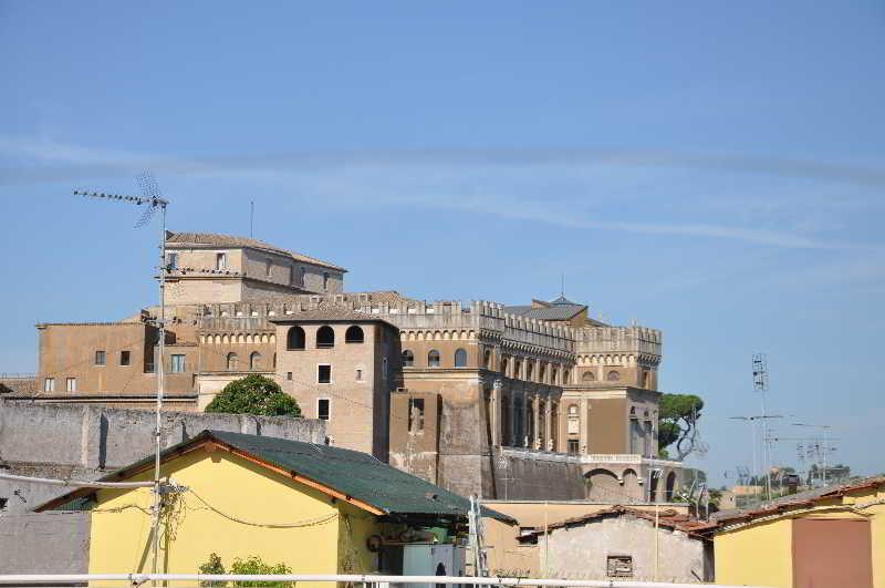 Le Di Via Ottaviano - In Bed and breakfast 2*