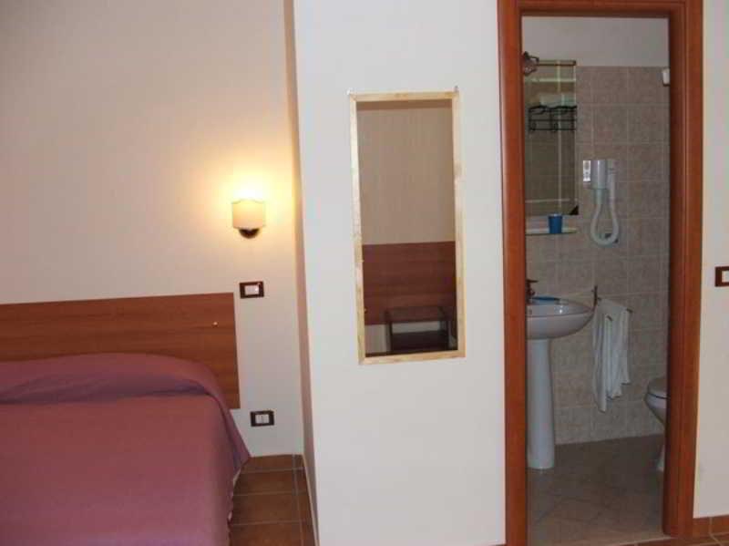 Hotel Accommodationsrome 3*