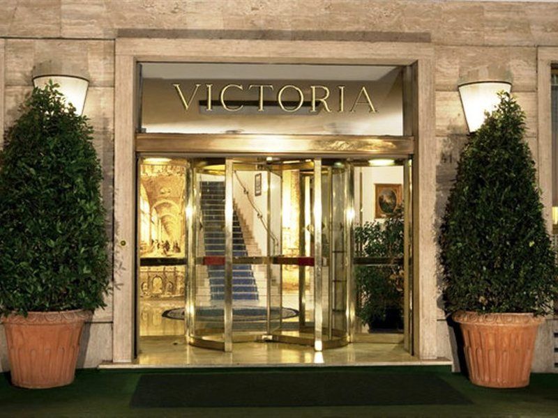 Victoria Hotell 4*
