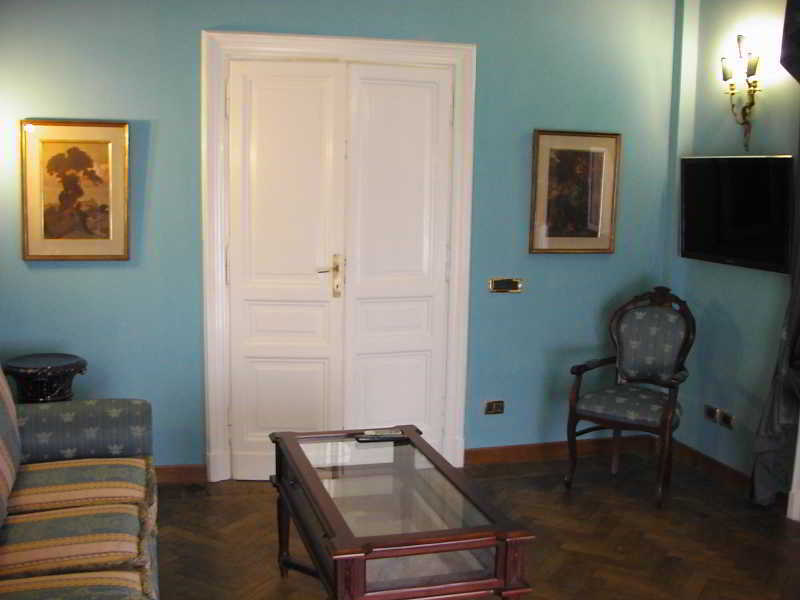 Episcopo Lipinsky Luxury Roma