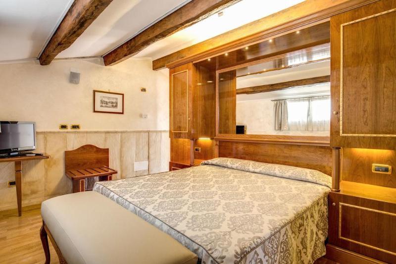 Gasthof Pantheon Relais