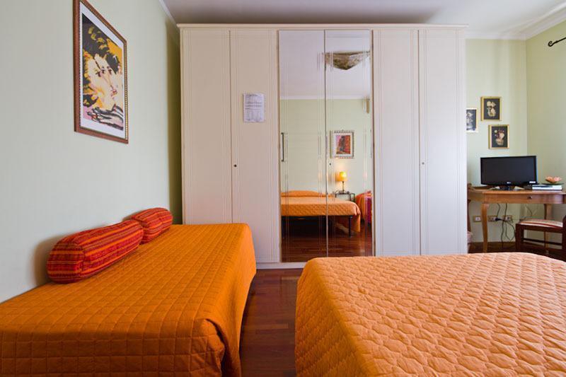 Appia Davila25 Bed & Breakfast 3*