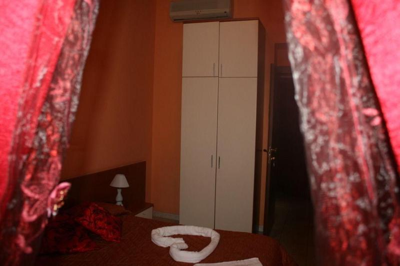 Folia 2*