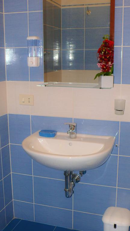 Hotel Leone *