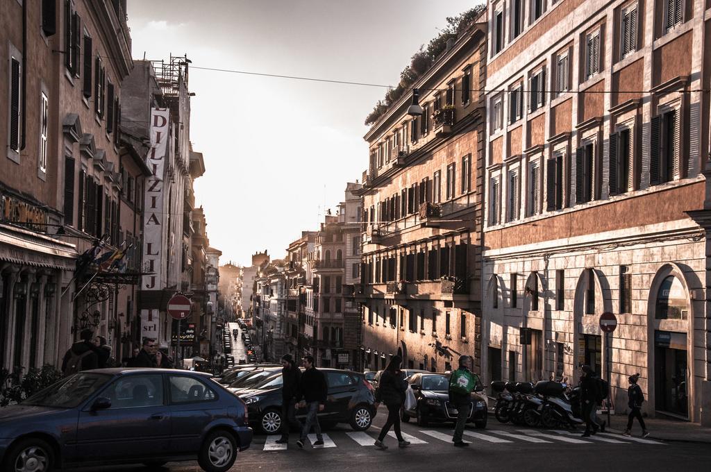 Leone * Roma