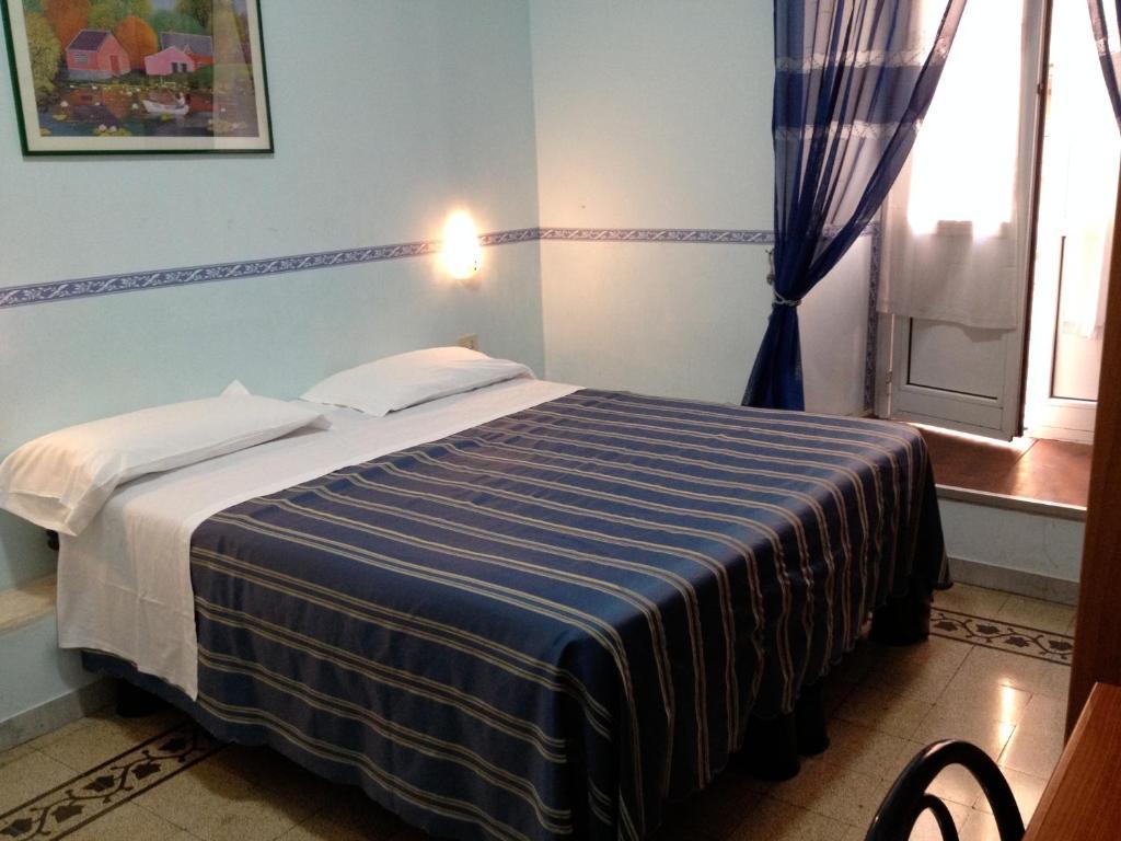 Collina 2* Rom