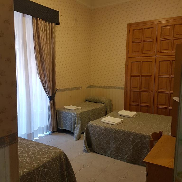 Hotell Orbis 2*