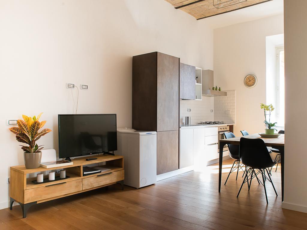 Domus Claudi Colosseum Apartment Rome