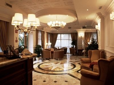Sunrise Hotel