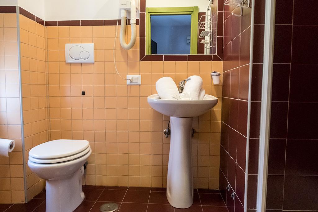 Bed & Breakfast Bb Trastevere Station - Room3 2*