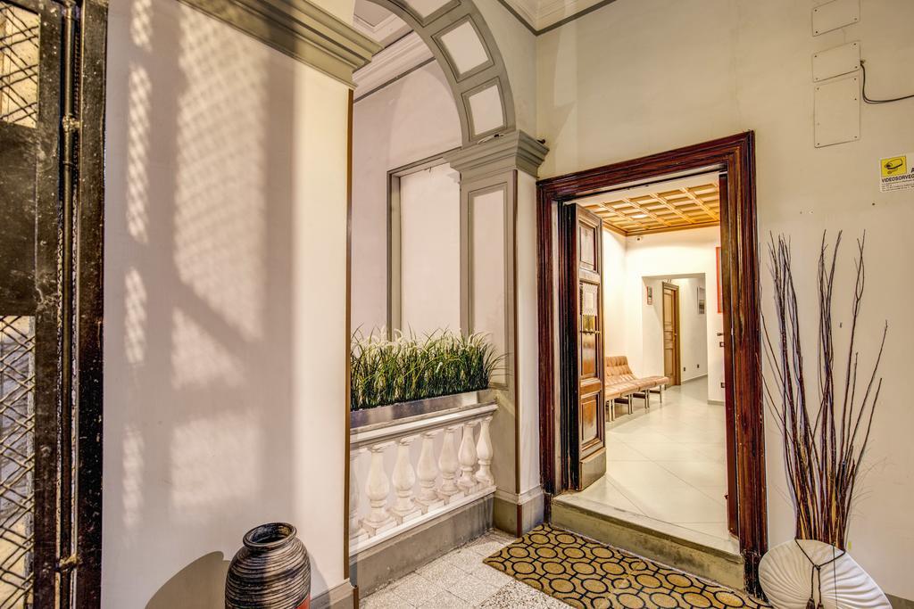 Guest house Persepolis