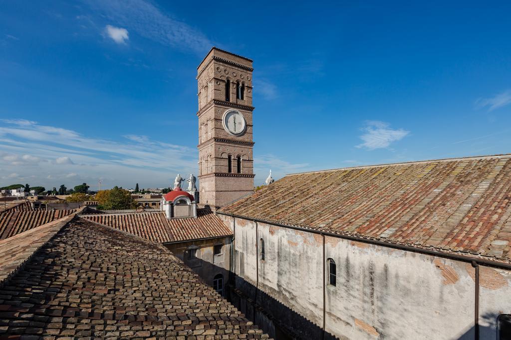 Acomodação com café da manhã  Domus Sessoriana
