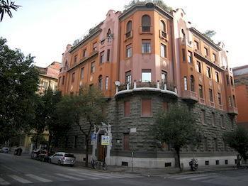 Pensión Eco 3*
