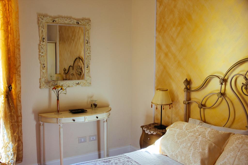 Domus Cestia Bed & Breakfast *