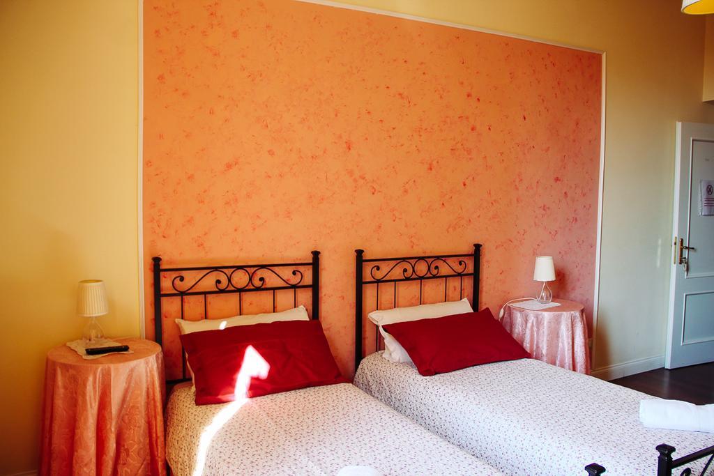 Domus Cestia Bed & Breakfast *