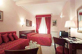Silla Roma
