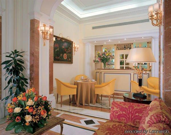 Del Senato Hotell 3*