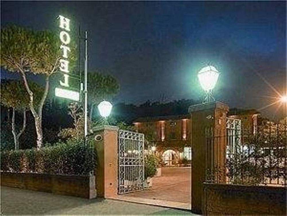 Casale Dei Massimi Hotell