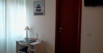 Romantica Bed & Breakfast Roma