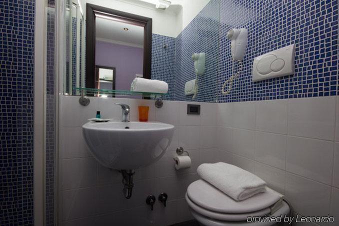 Seven Kings Relais Pensión 3*