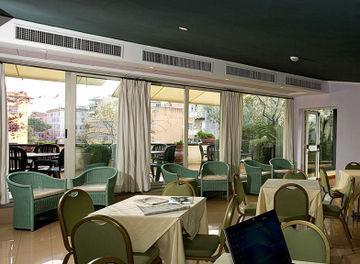 Ateneo Garden Palace Hotel 4*