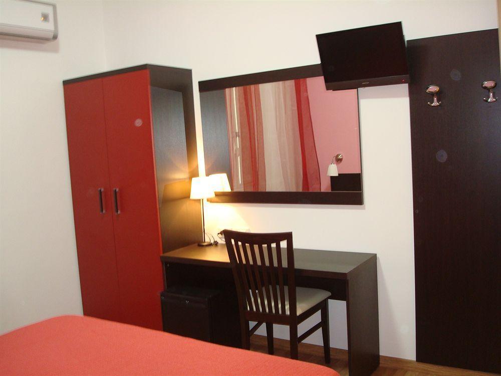Manzoni Holidays Roma